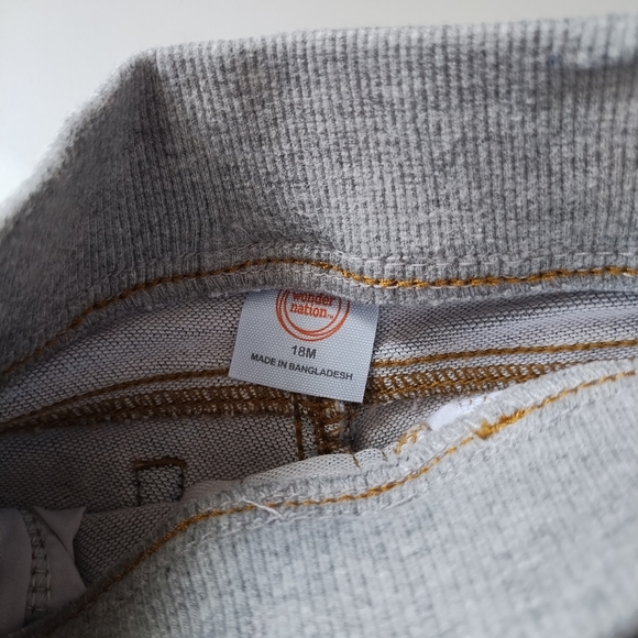 Toddler Knit Acid Wash Denim Skinny Jeans | 18M | Light Wash Denim - Picture 7 of 7